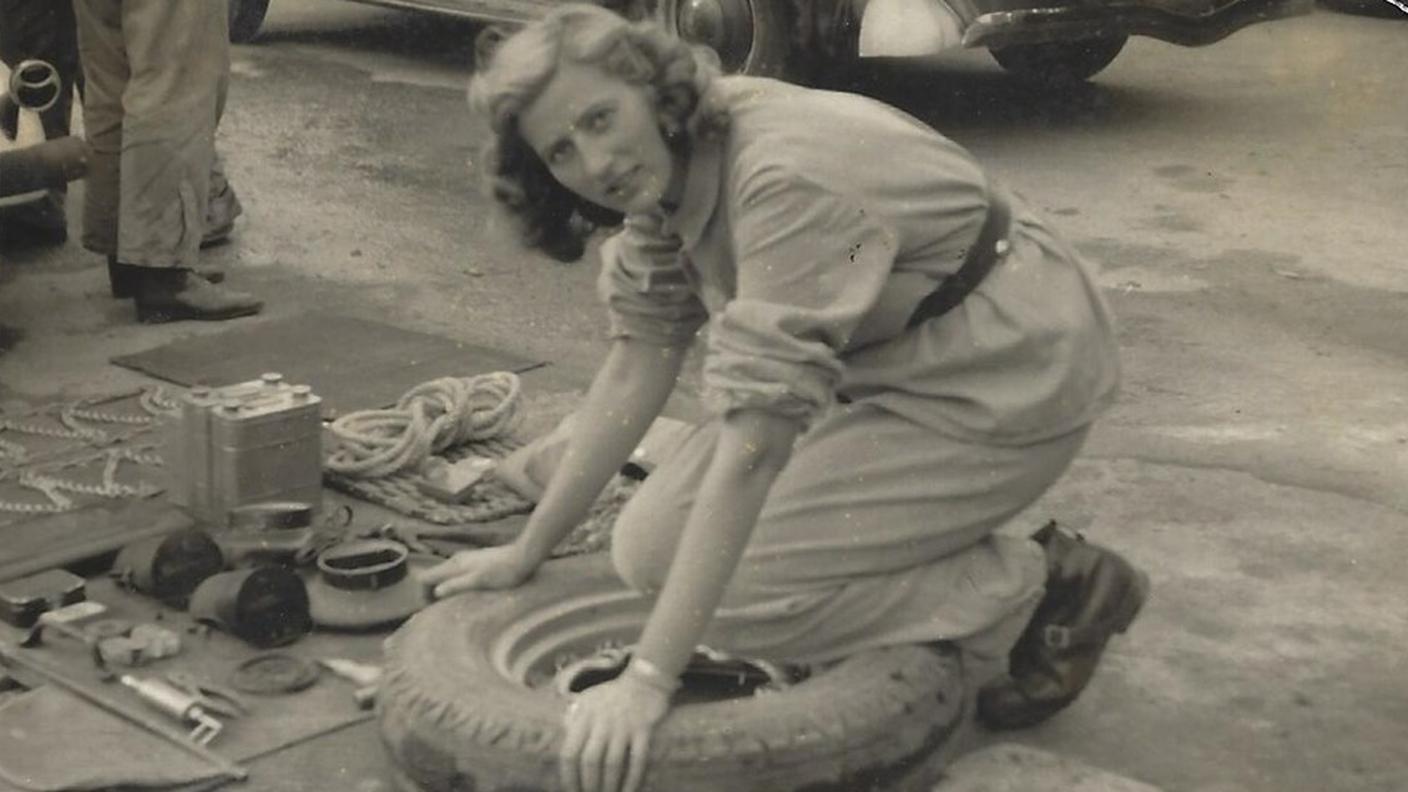 LindaBrenni_1.jpg