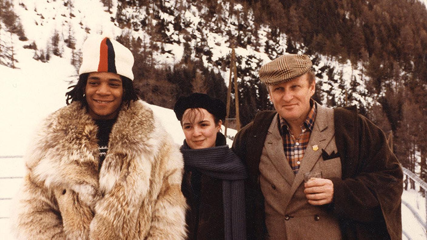 Jean-Michel Basquiat e l'artista Brook Bartlett visitano il Cresta-Klubhaus di St. Moritz insieme al gallerista Bruno Bischofberger