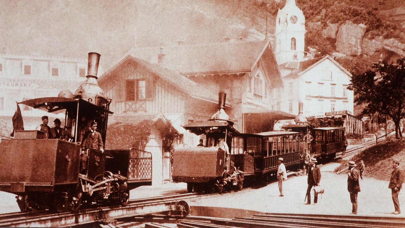 Ripresa non datata della stazione di Vitznau (LU) sulla linea Vitznau‑Rigi, entrata in esercizio nel 1871. 