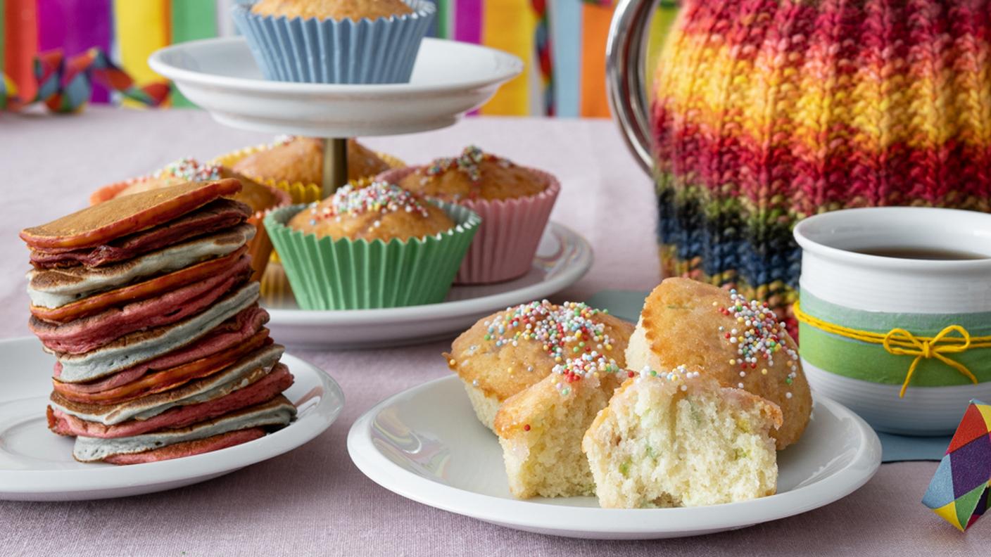 Cake and muffin