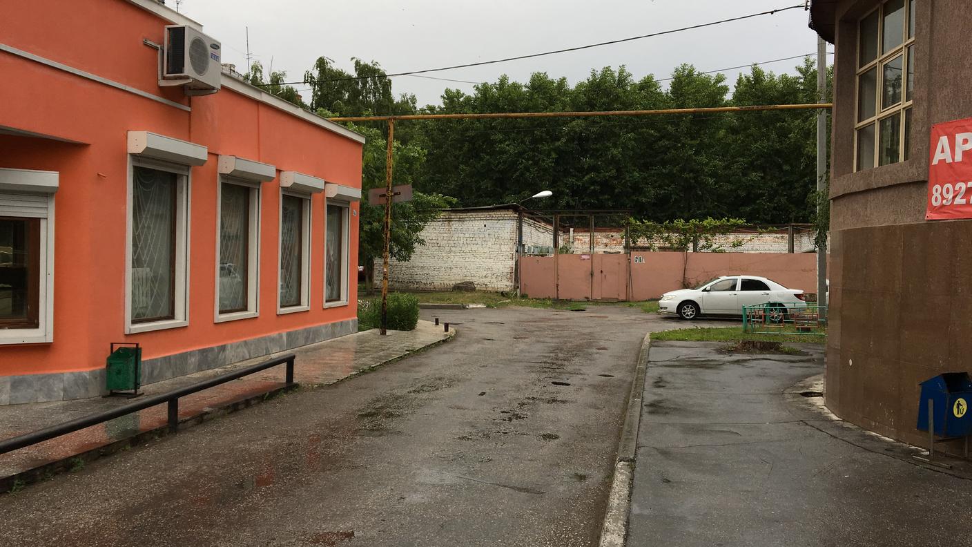 Un muro che sta in piedi a mala pena