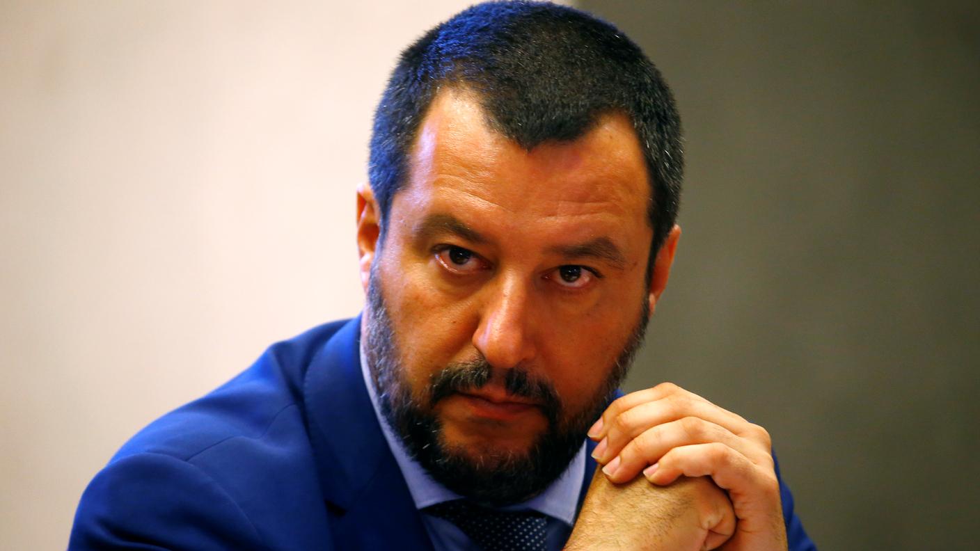 Salvini: "Gli italiani sono con noi"