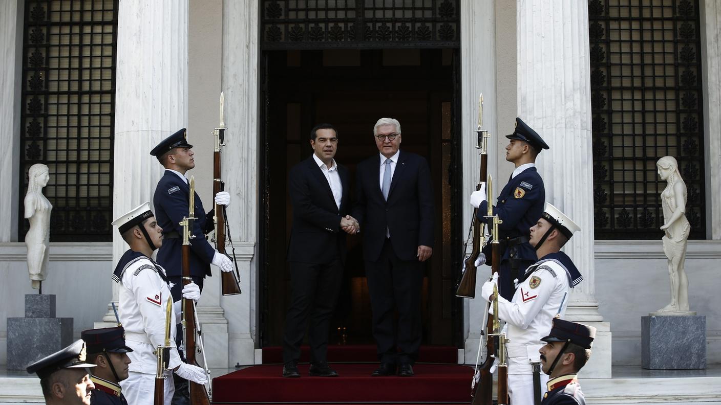 Tsipras ha definito Steinmeier "un buon amico della Grecia e del popolo greco"