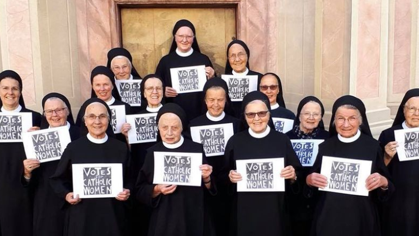 Le suore di Einsiedeln: "Votes for catholic women"