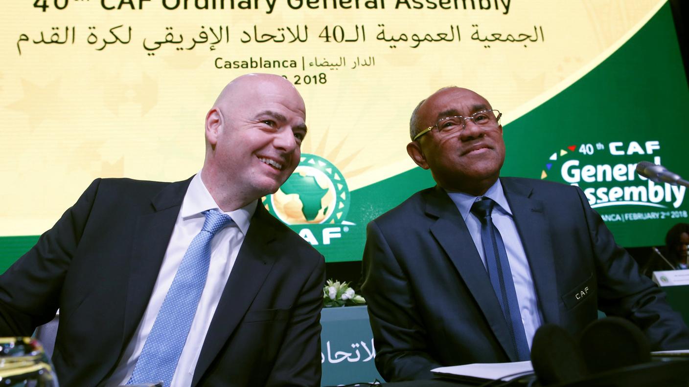Il presidente della FIFA, Gianni Infantino, con Ahmad Ahmad 