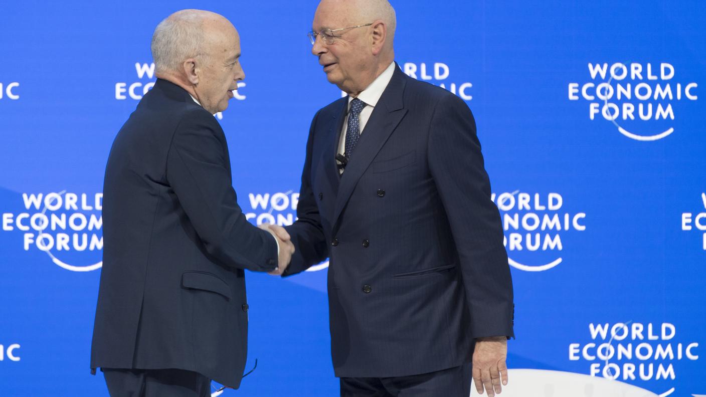 Ueli Maurer e Klaus Schwab al WEF 2019: il presidente della Confederazione aveva informato il Governo della sua idea lo scorso agosto