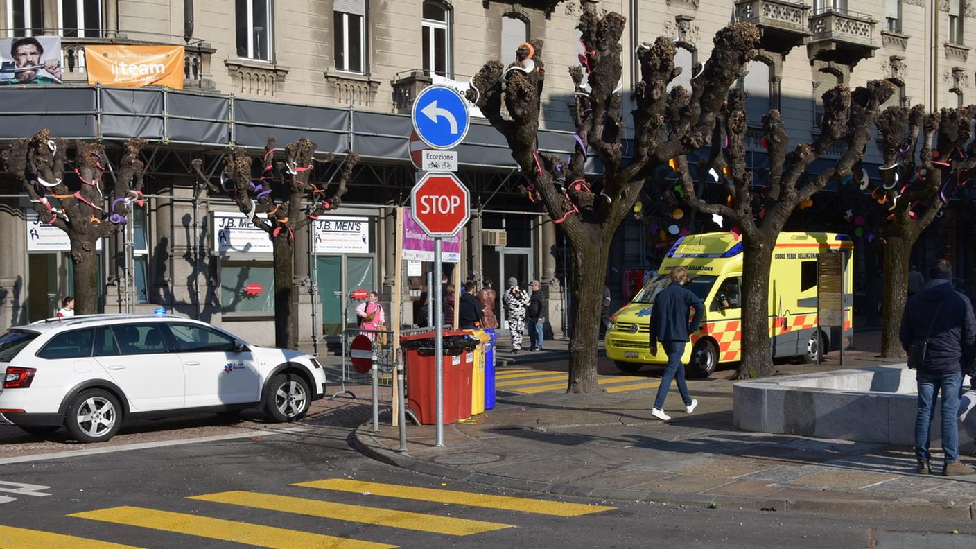 L'alterco si è verificato qualche metro fuori dal perimetro della manifestazione