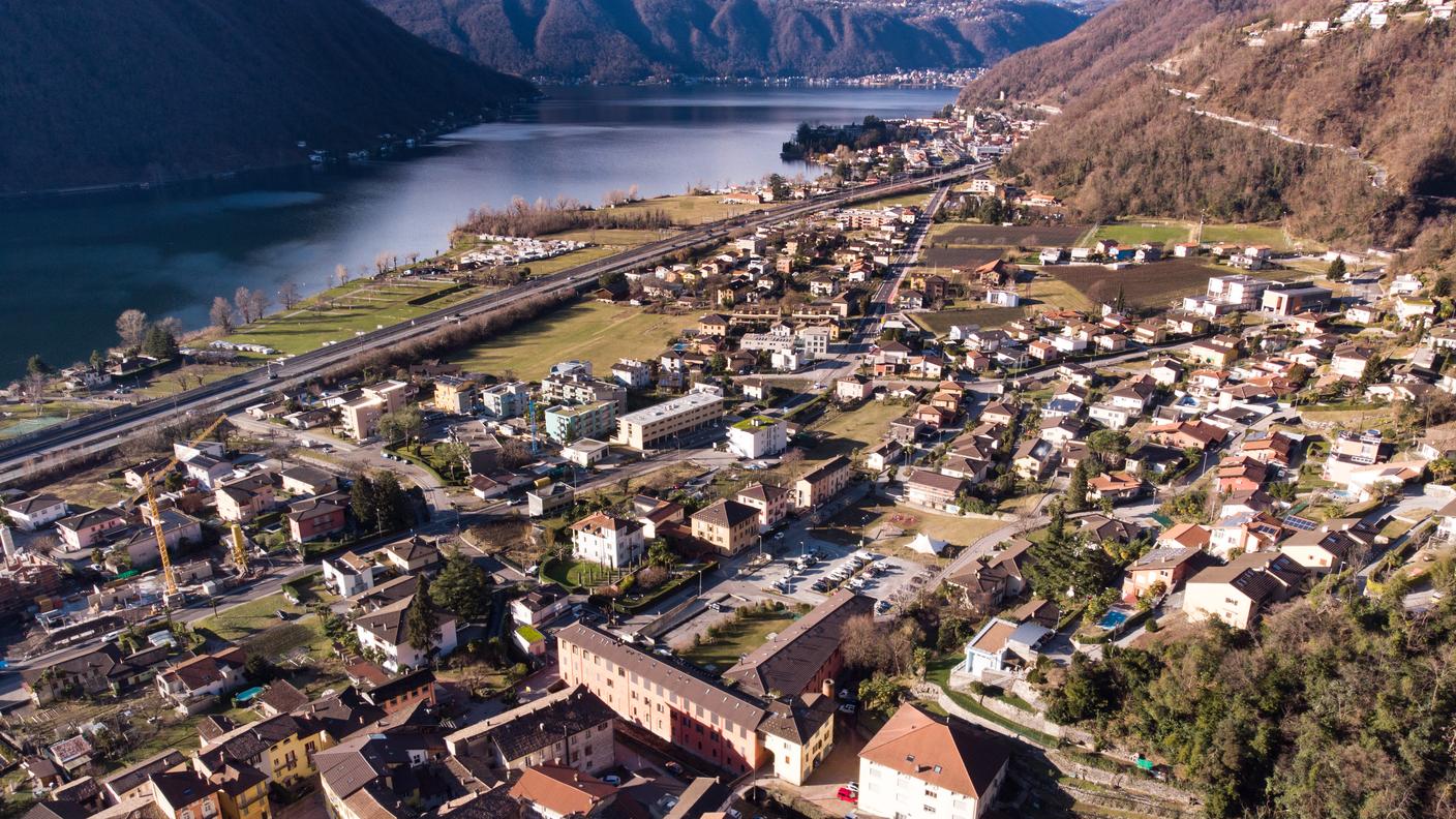 Vista aerea di Melano