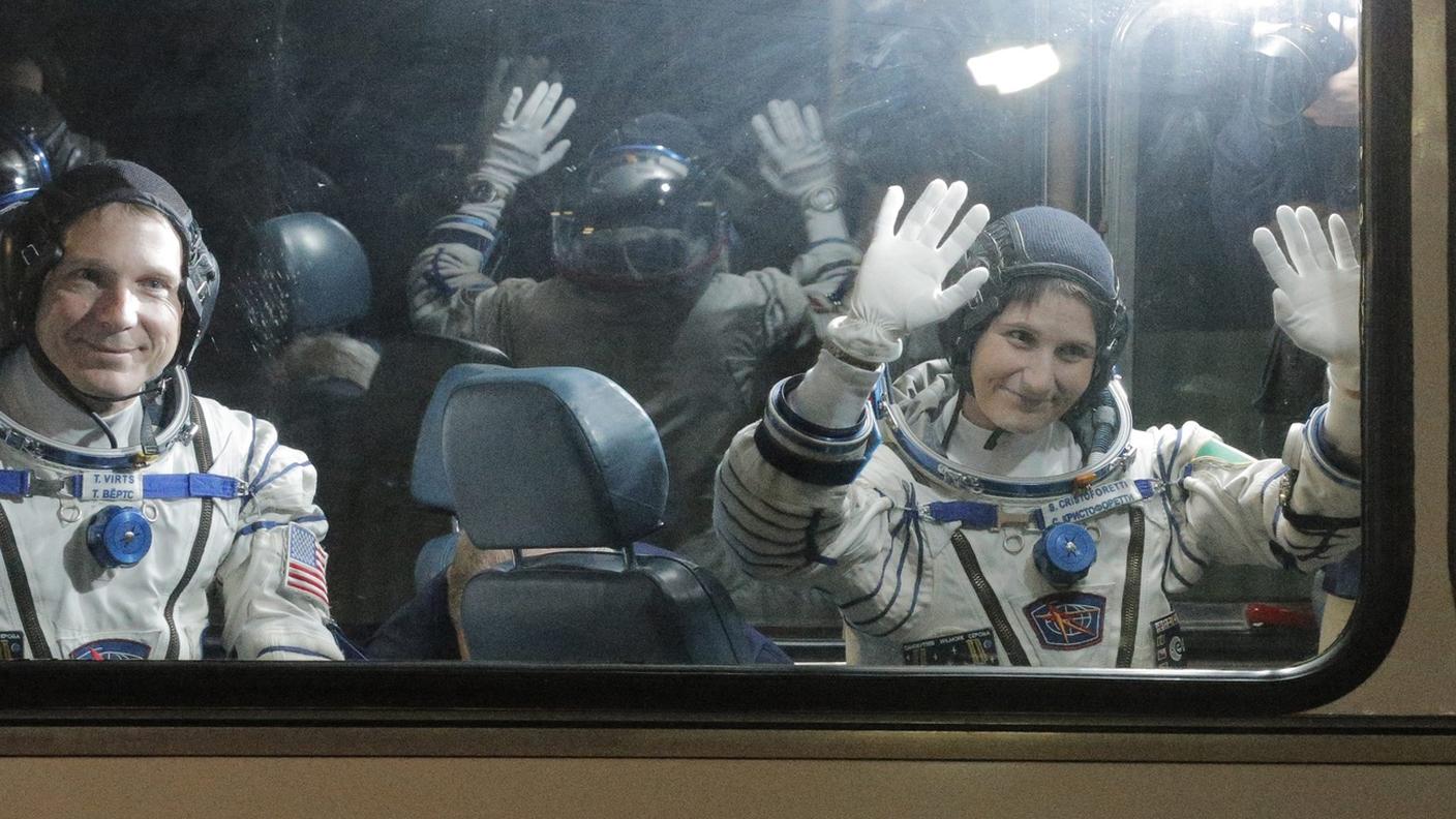 Samantha Cristoforetti è una delle sole due donne mandate nello spazio dall'ESA