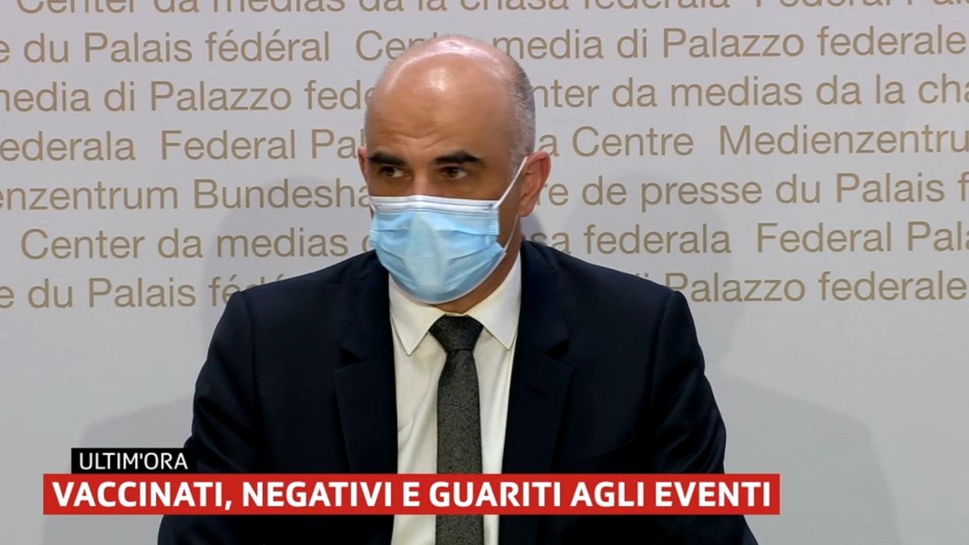 Berset durante la conferenza stampa