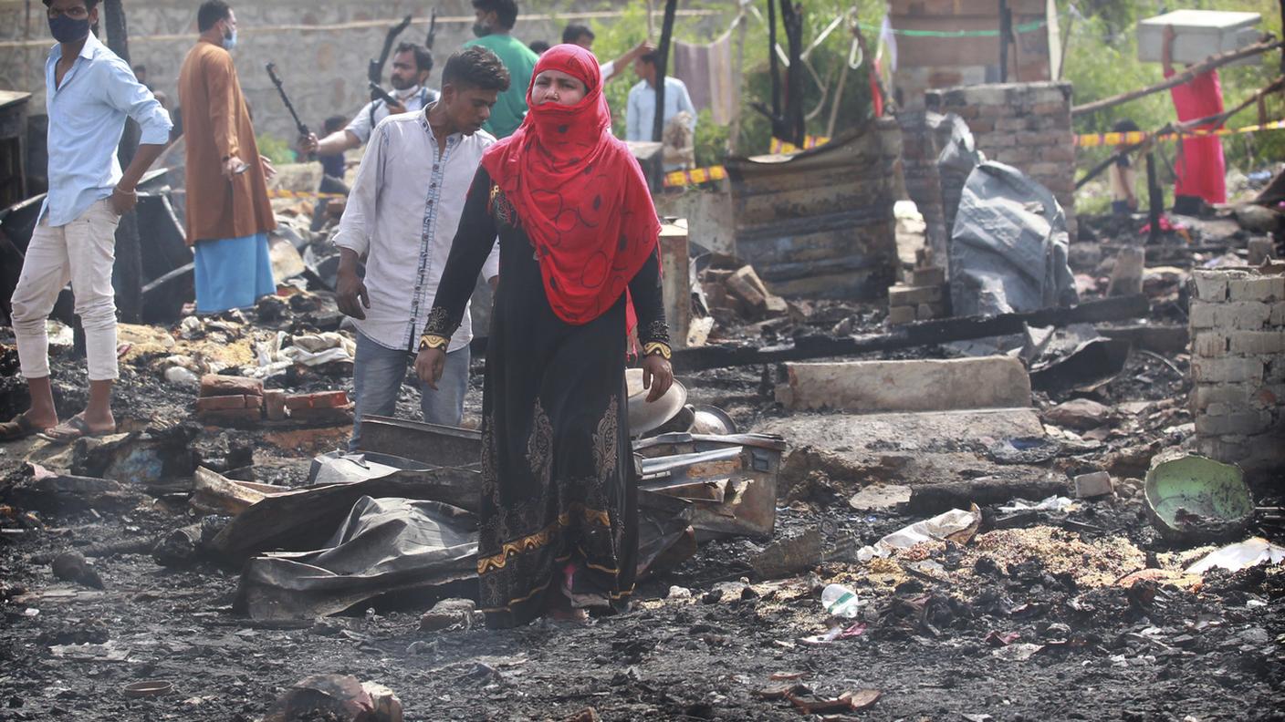 Rifugiati rohingya in un campo in India