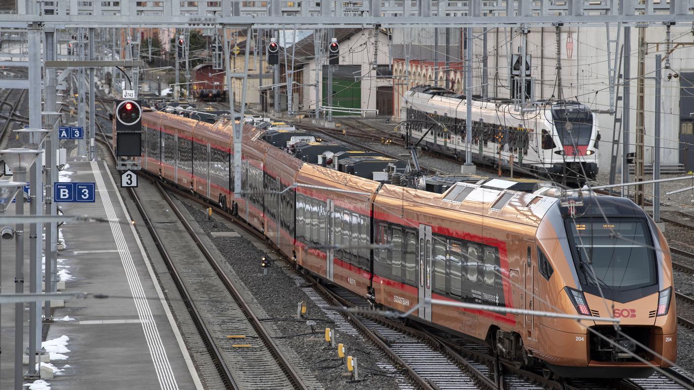 Il treno Gottardo della Südostbahn che da quasi un anno collega il Ticino a Lucerna–Olten–Basilea e Zugo-Zurigo