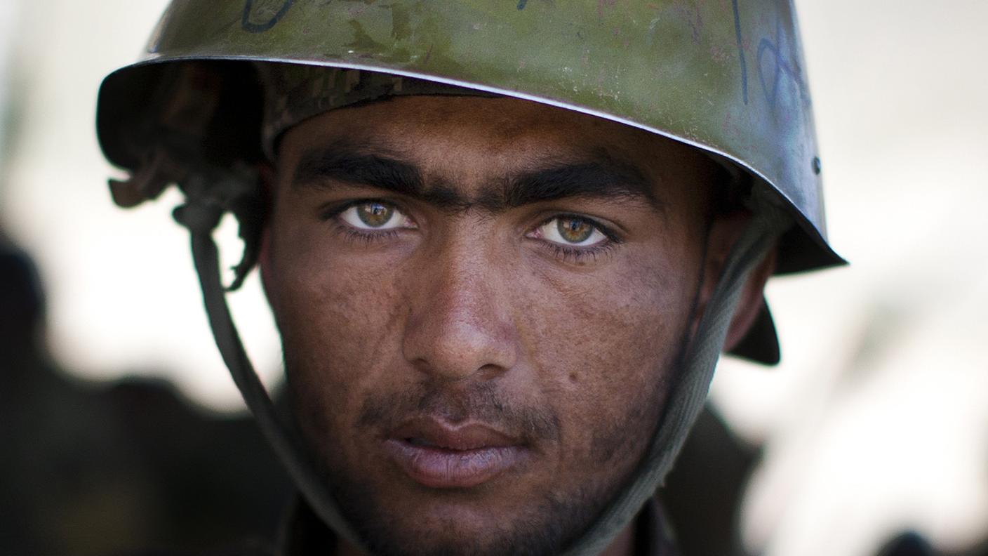 Ahmad, soldato dell'ex esercito afghano in un'immagine d'archivio