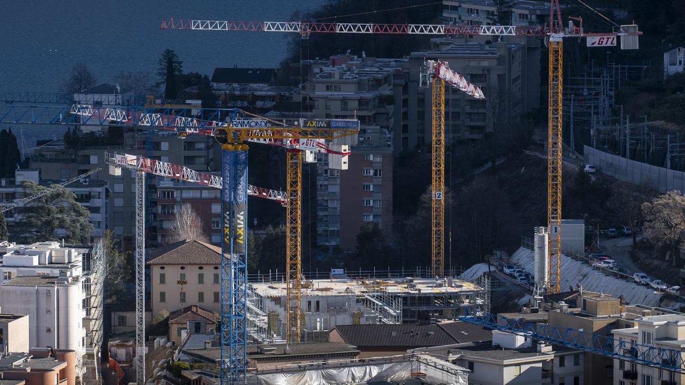 La società costruiva edifici residenziali in Svizzera