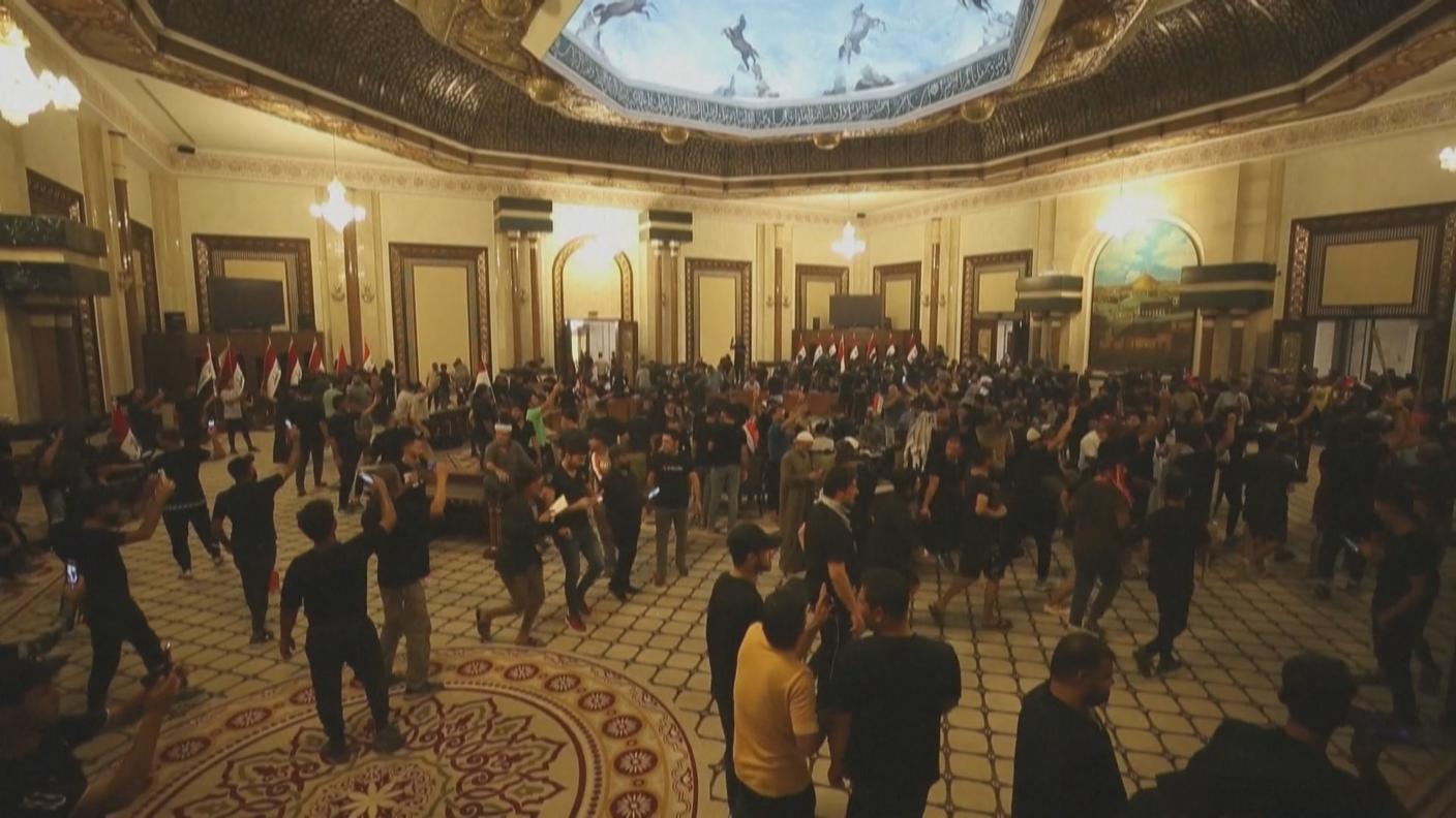 Scene da Campidoglio nel Palazzo presidenziale di Baghdad