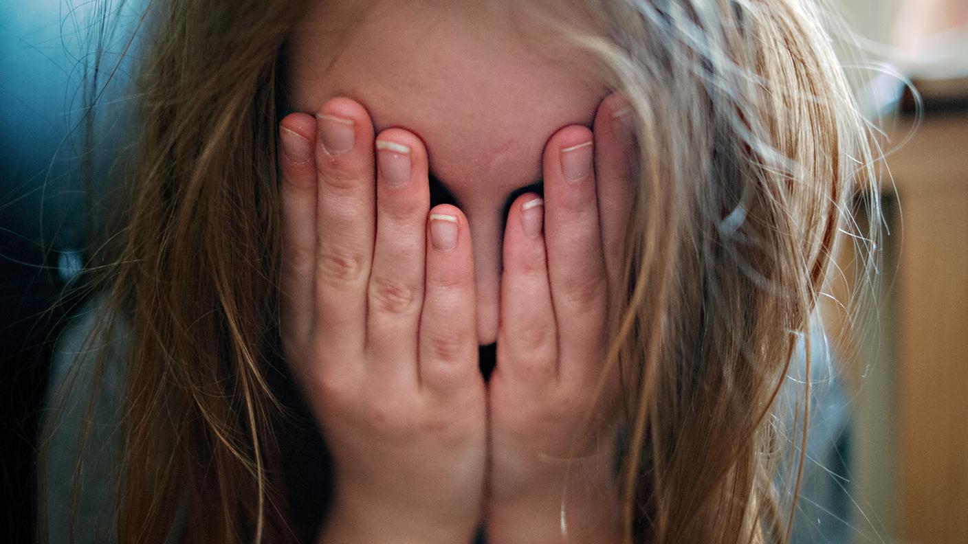 L'associazione chiede di trasporre chiaramente nella legge il principio sancito dalla Convenzione ONU: Ogni bambino ha il diritto di essere protetto dalla violenza