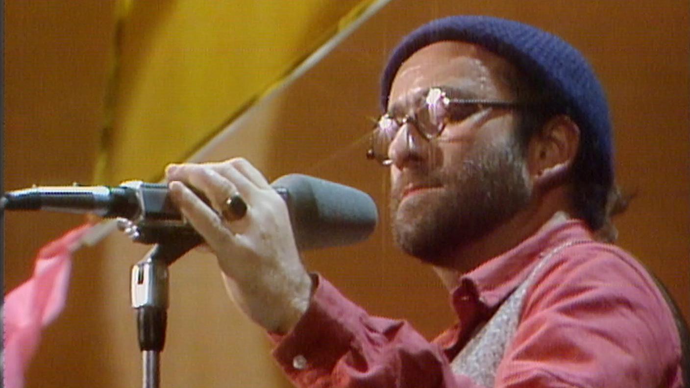 2349485_Musicalmente Programma Lucio Dalla.00_10_49_06.Still001.jpg
