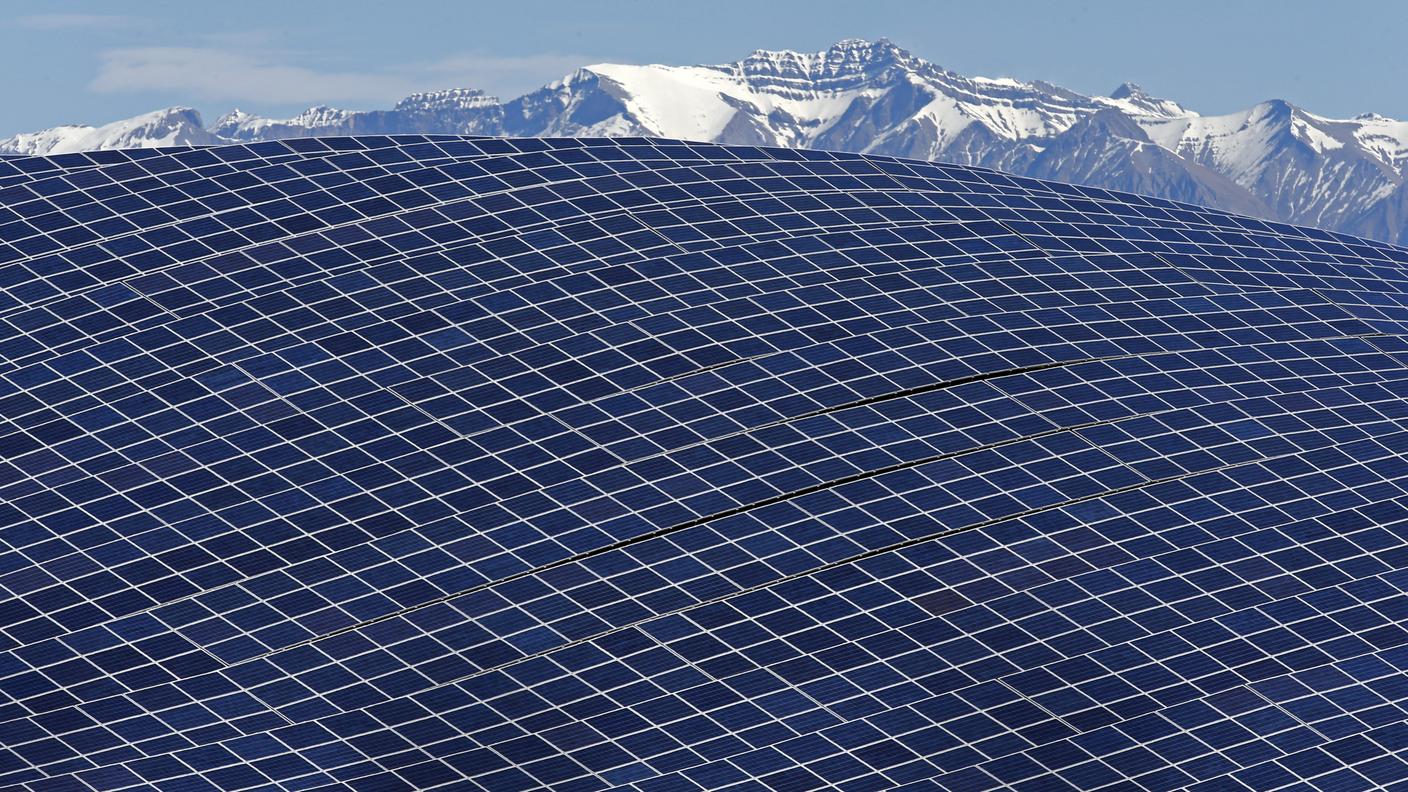 Un parco solare installato nelle Alpi dell'Alta Provenza