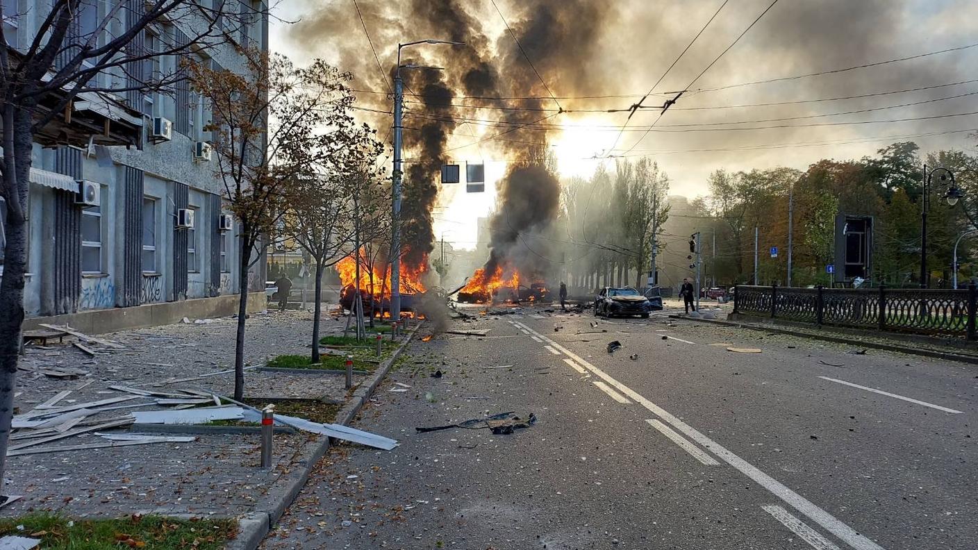 Il bombardamento russo aveva raggiunto il centro di Kiev lunedì 10 ottobre nell'ora di punta