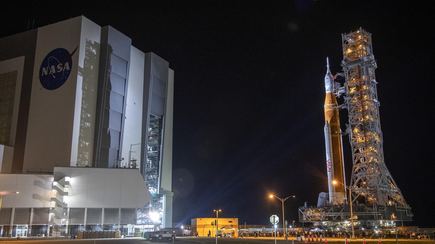 Il razzo SLS prima del lancio