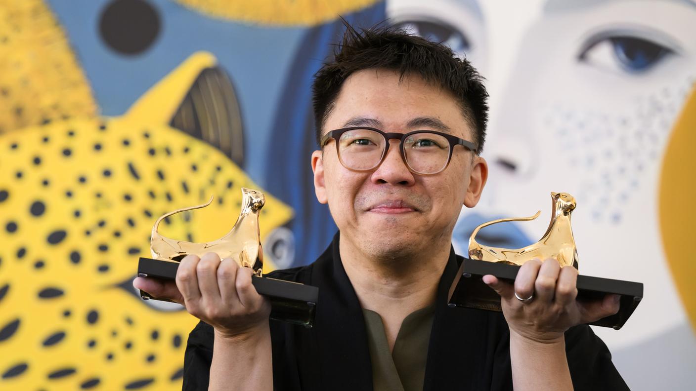 Nelson Yeo ha vinto il Pardo d'Oro nella categoria Cineasti del presente e il premio per la miglior opera prima con il suo "Hao Jiu Bu Jian" (Dreaming & Dying) 