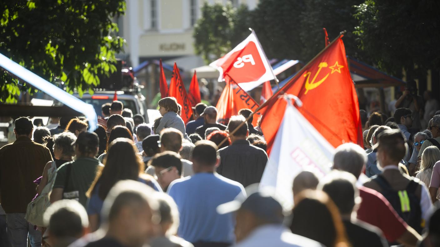 Sono cinquecento le persone che hanno risposto all'appello del fronte progressista