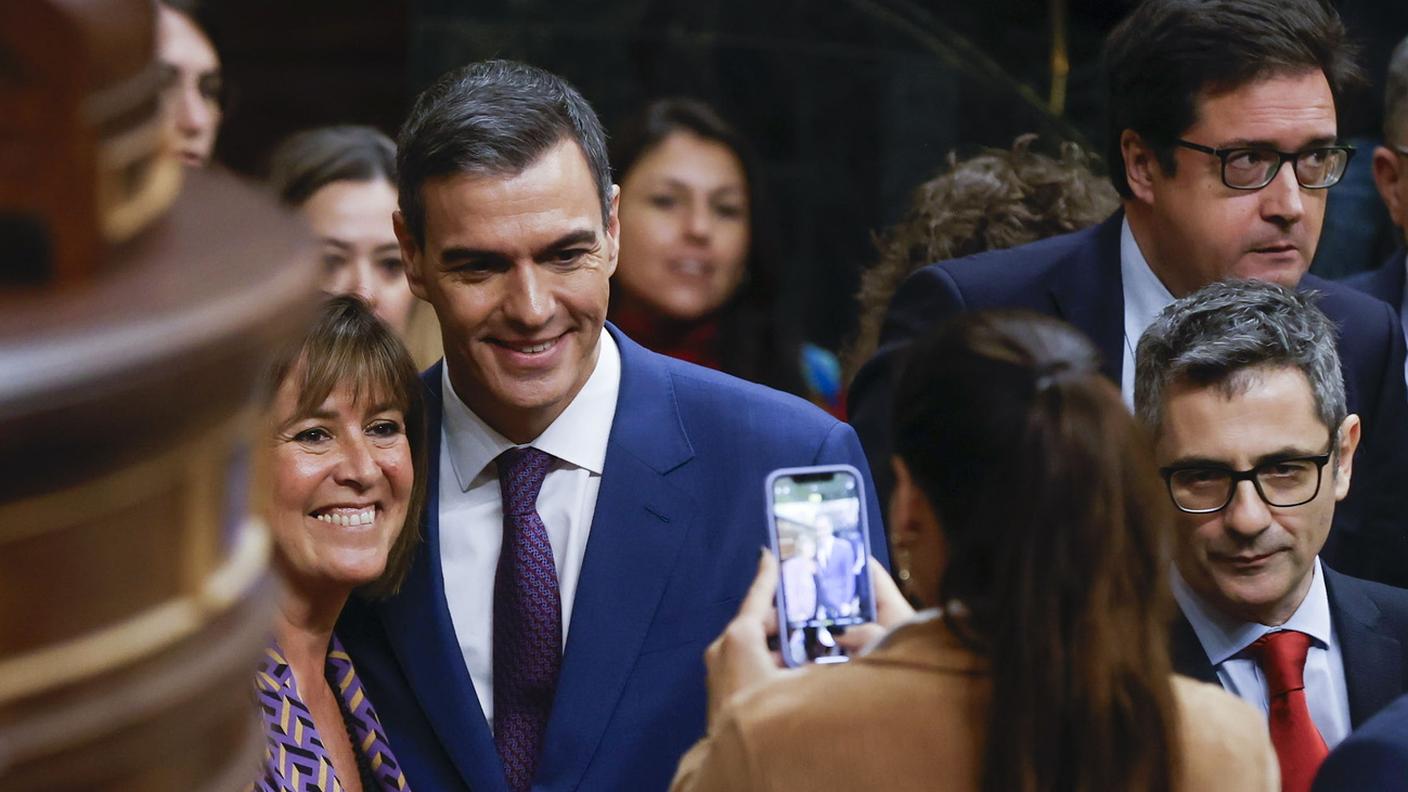 Pedro Sanchez in Parlamento