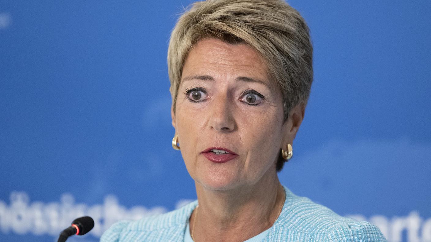 La consigliera federale insignita dal giornale finanziario londinese