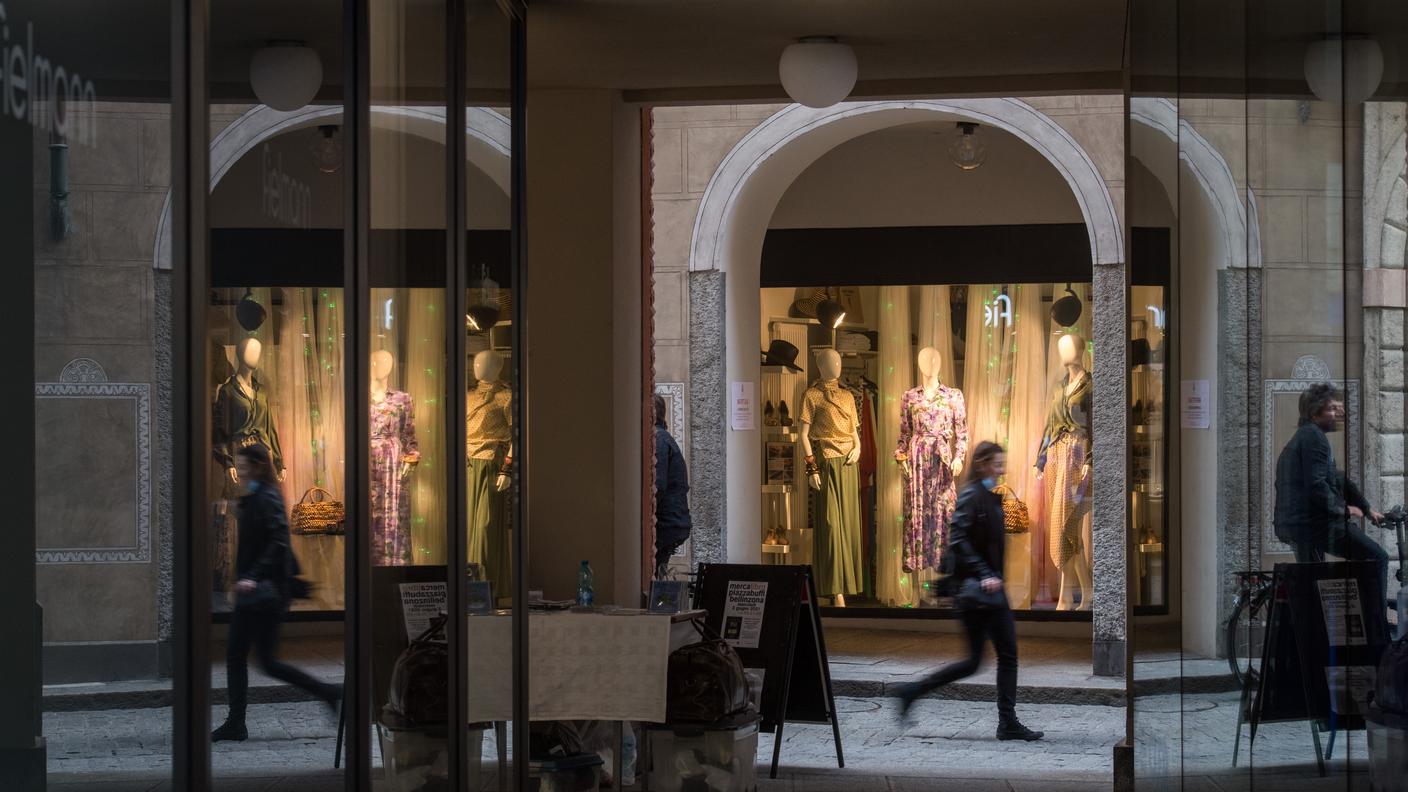 Un'apertura serale dei negozi a Bellinzona