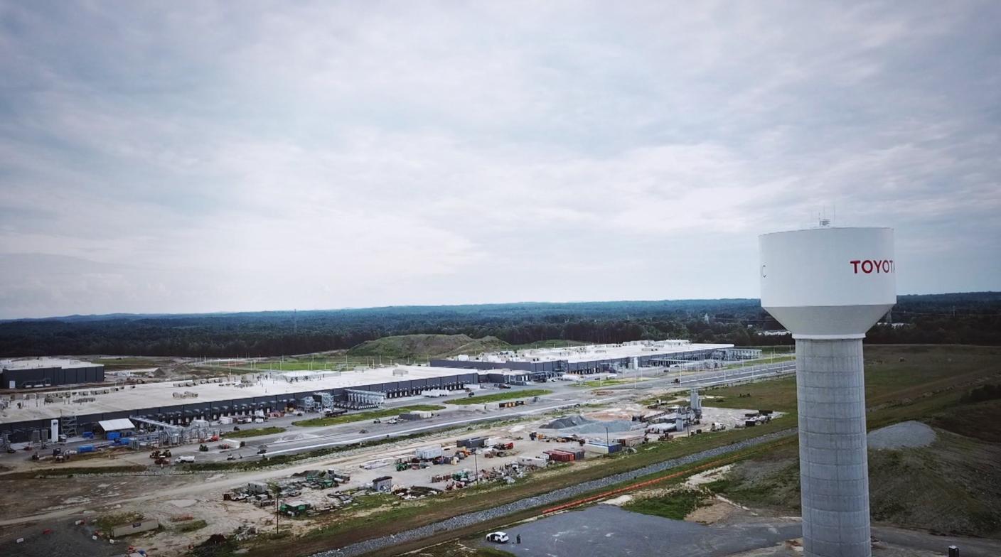 La veduta di una parte del cantiere Toyota