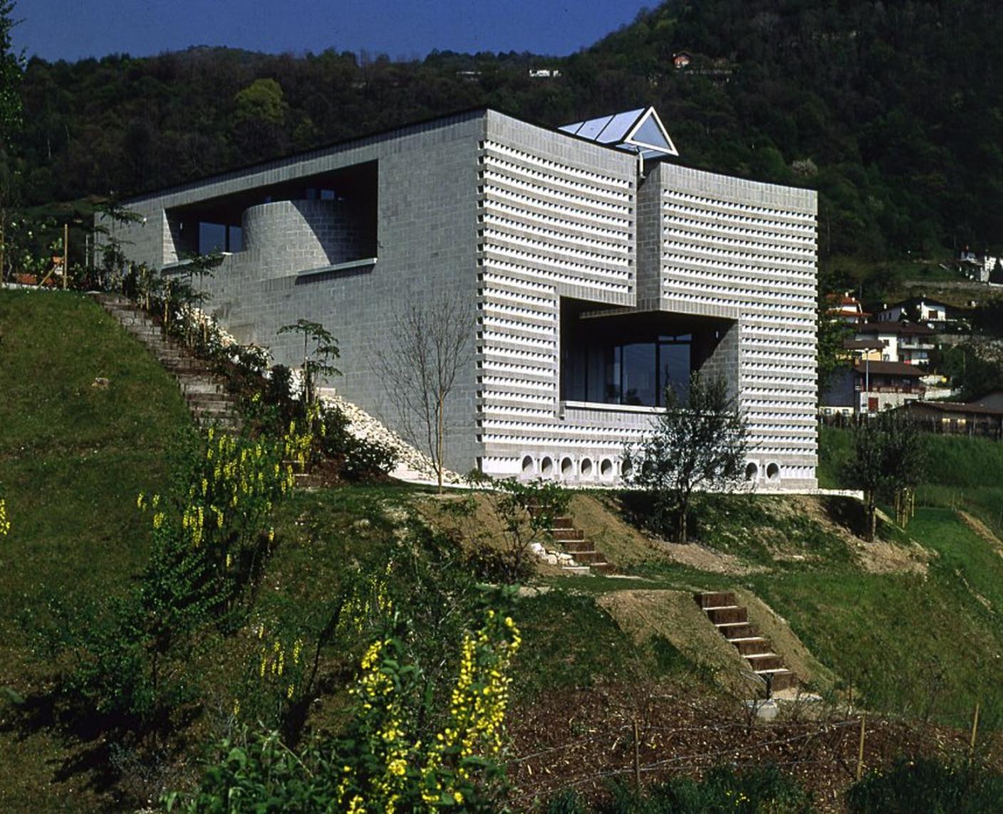 arch. Mario Botta - Casa unifamiliare a Morbio superiore