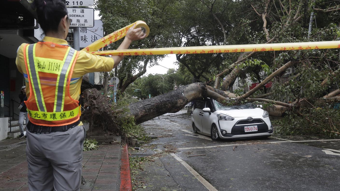 A Taiwan dopo il passaggio del tifoni