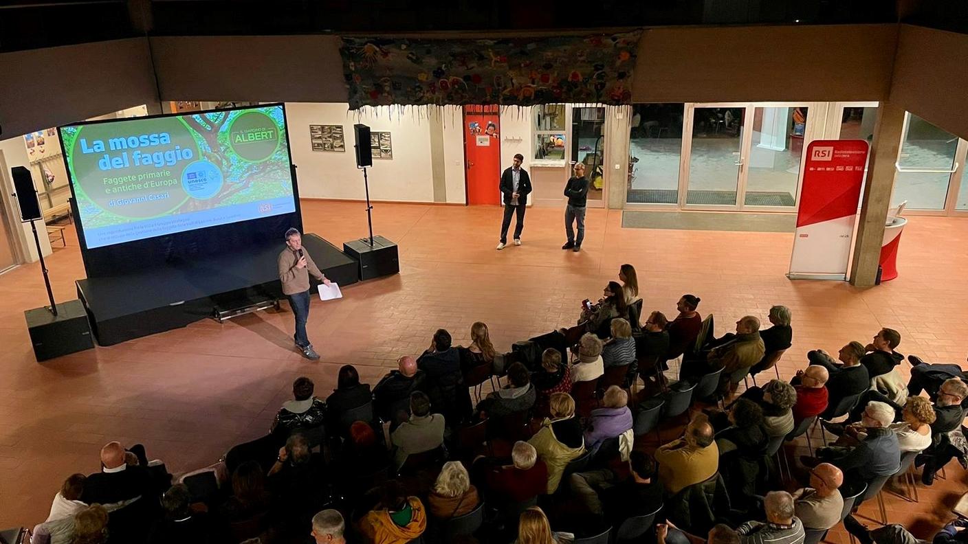 Un’immagine dell’anteprima al pubblico di giovedì 12 dicembre 2024 al Centro scolastico Bassa Valle Maggia ai Ronchini di Aurigeno in presenza di oltre un centinaio di persone. 