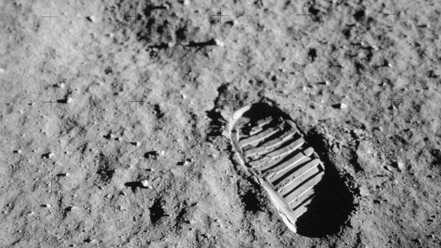 Impronta di Armstrong lasciata durante il primo atterraggio sulla Luna con l’Apollo 11