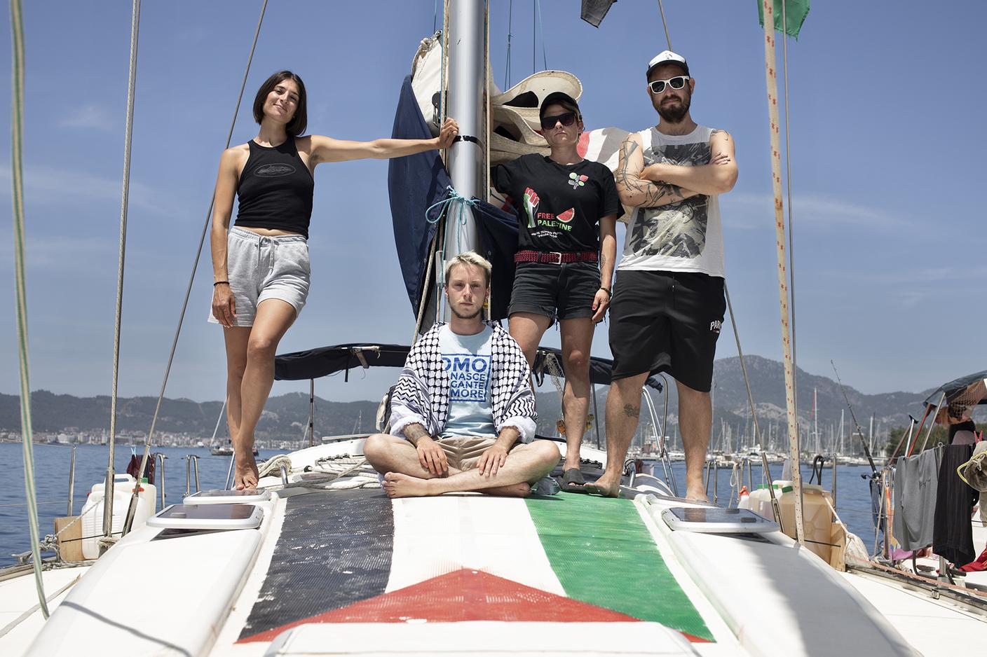 I membri della delegazione svizzera della GSF (da sinistra verso destra): Marie Morad (27 anni), Anek Speranza (28 anni), Anne Rochat (43 anni) e Colin (36 anni).
