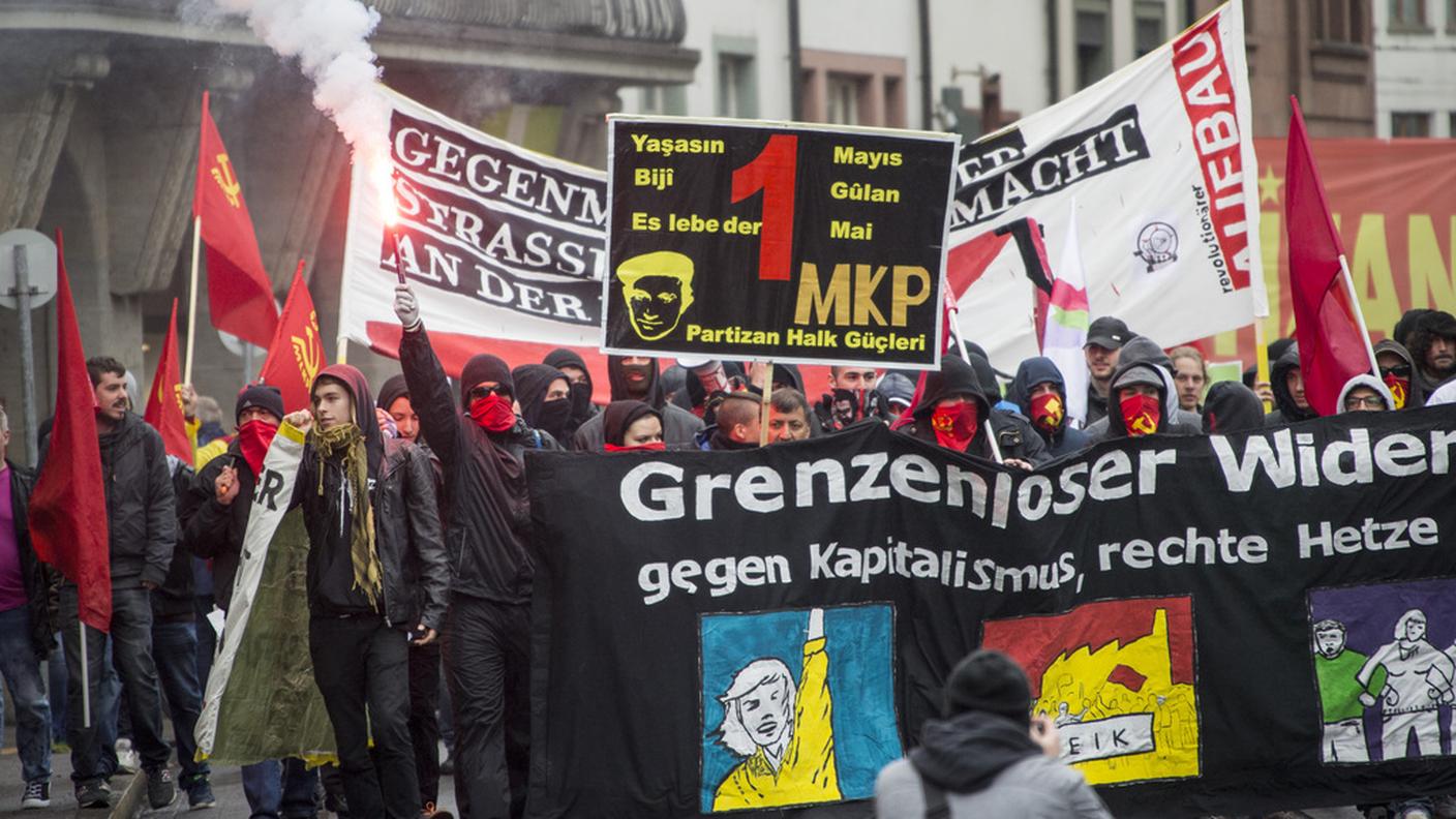 La manifestazione del primo maggio a Basilea
