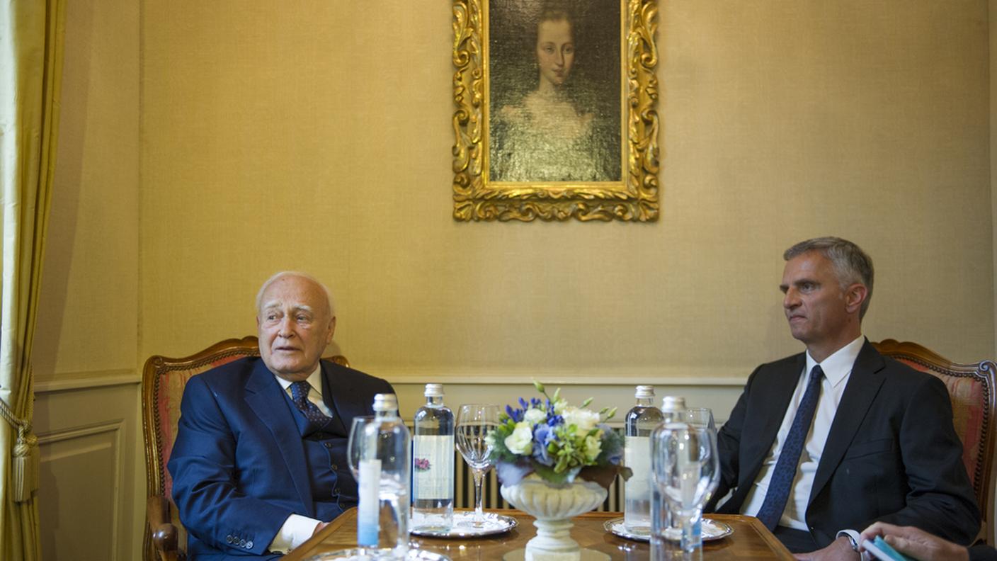 burkhalter papoulias 4 ky.JPG