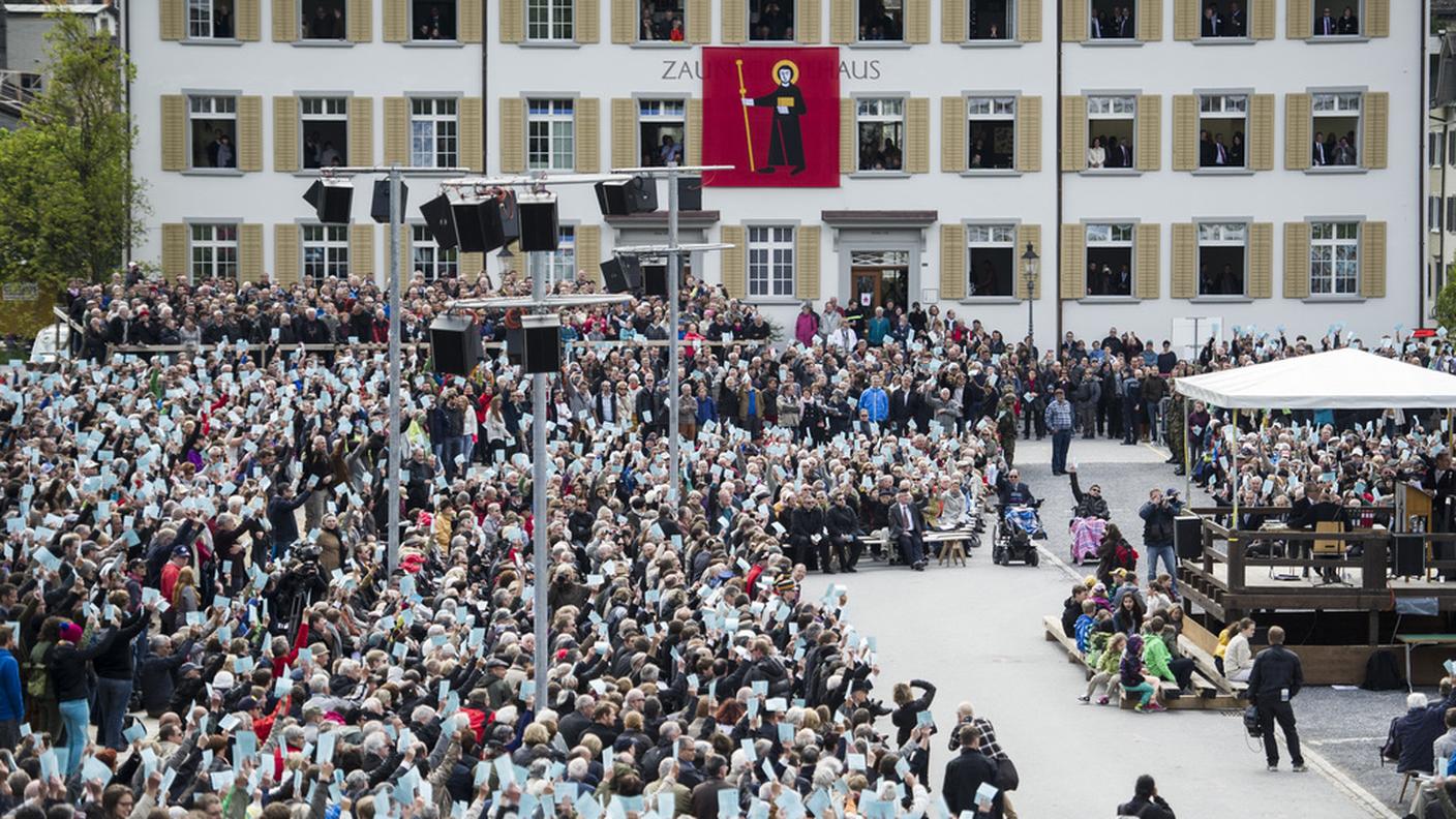 Folta partecipazione alla Landsgemeinde di Glarona