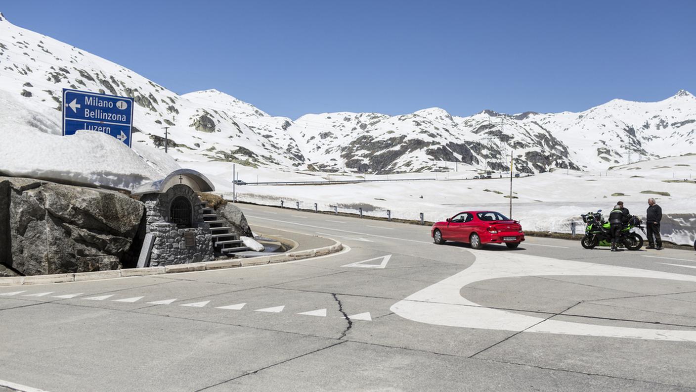 Si torna a circolare sul Passo del Gottardo
