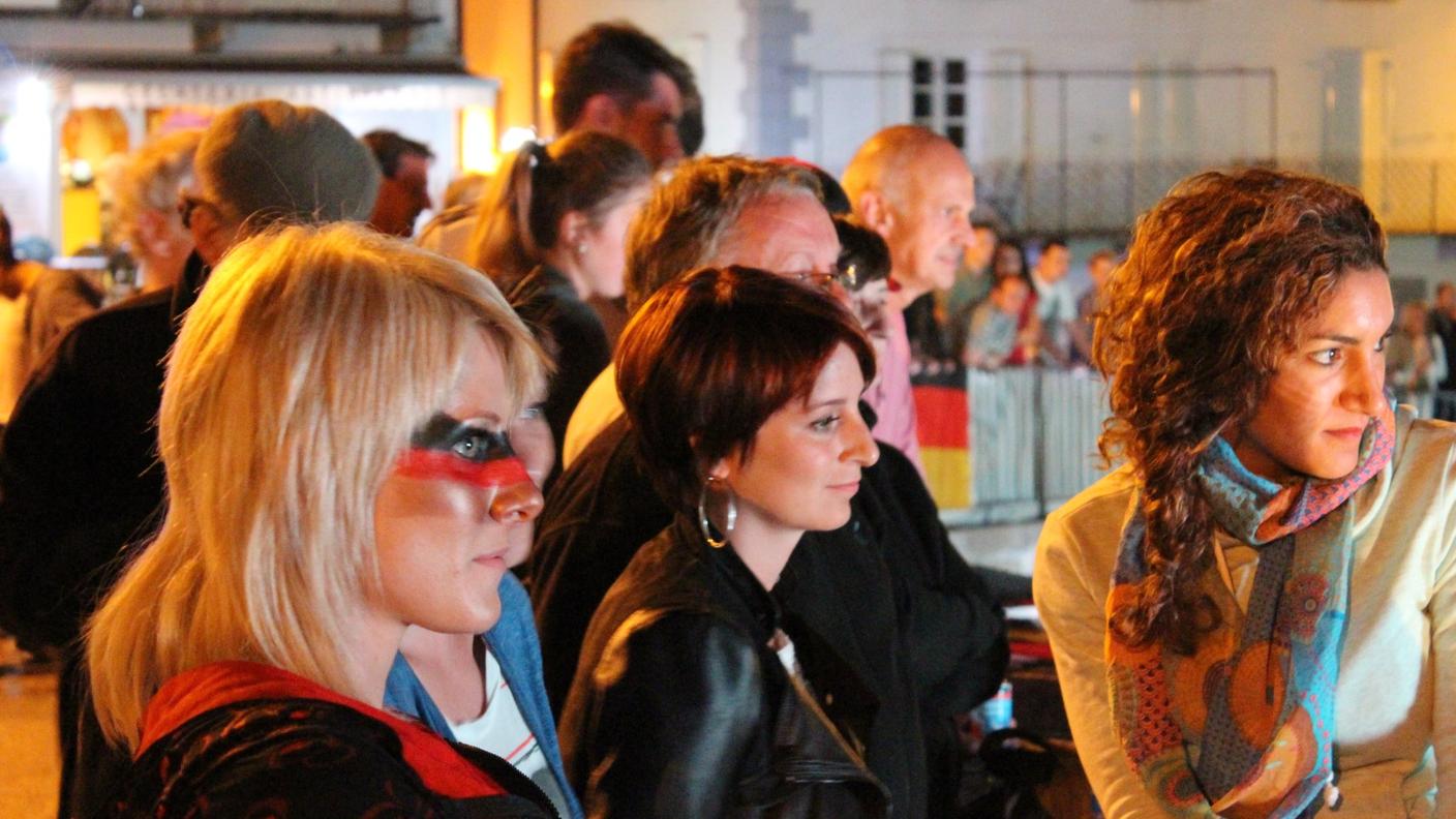 Tifosi tedeschi invadono Ascona