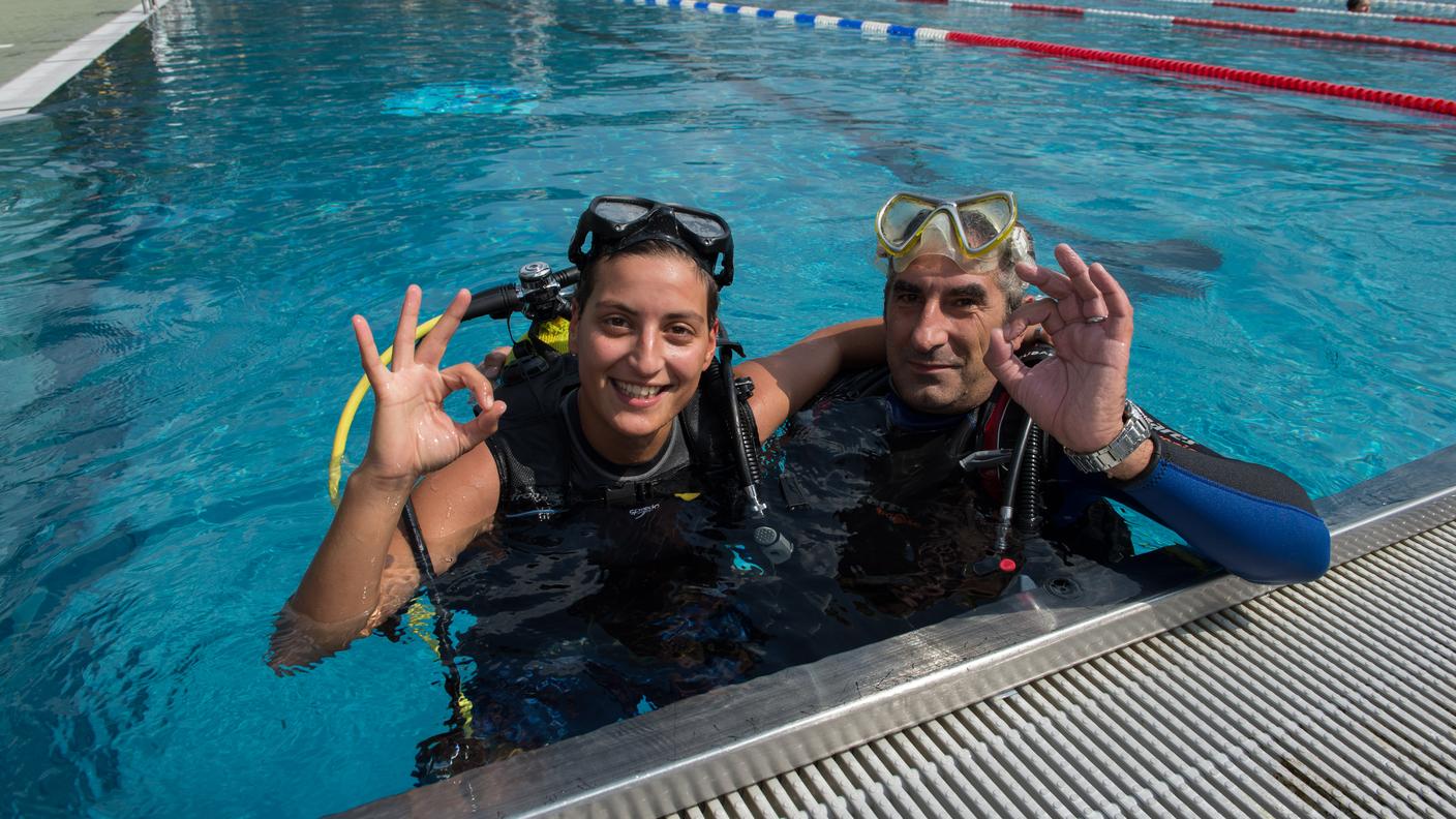 Battesimo in acqua contro la violenza delle donne