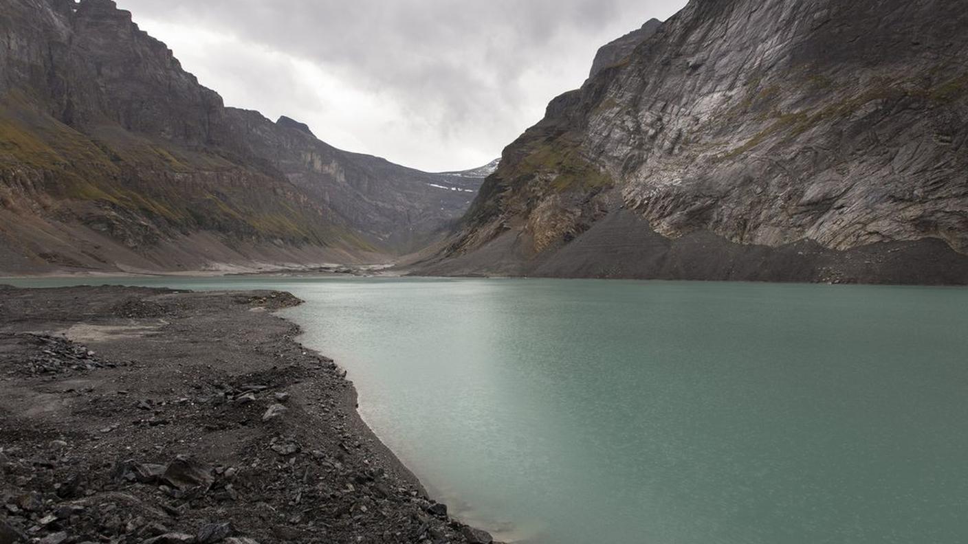Il fiume Linth, nel canton Glarona