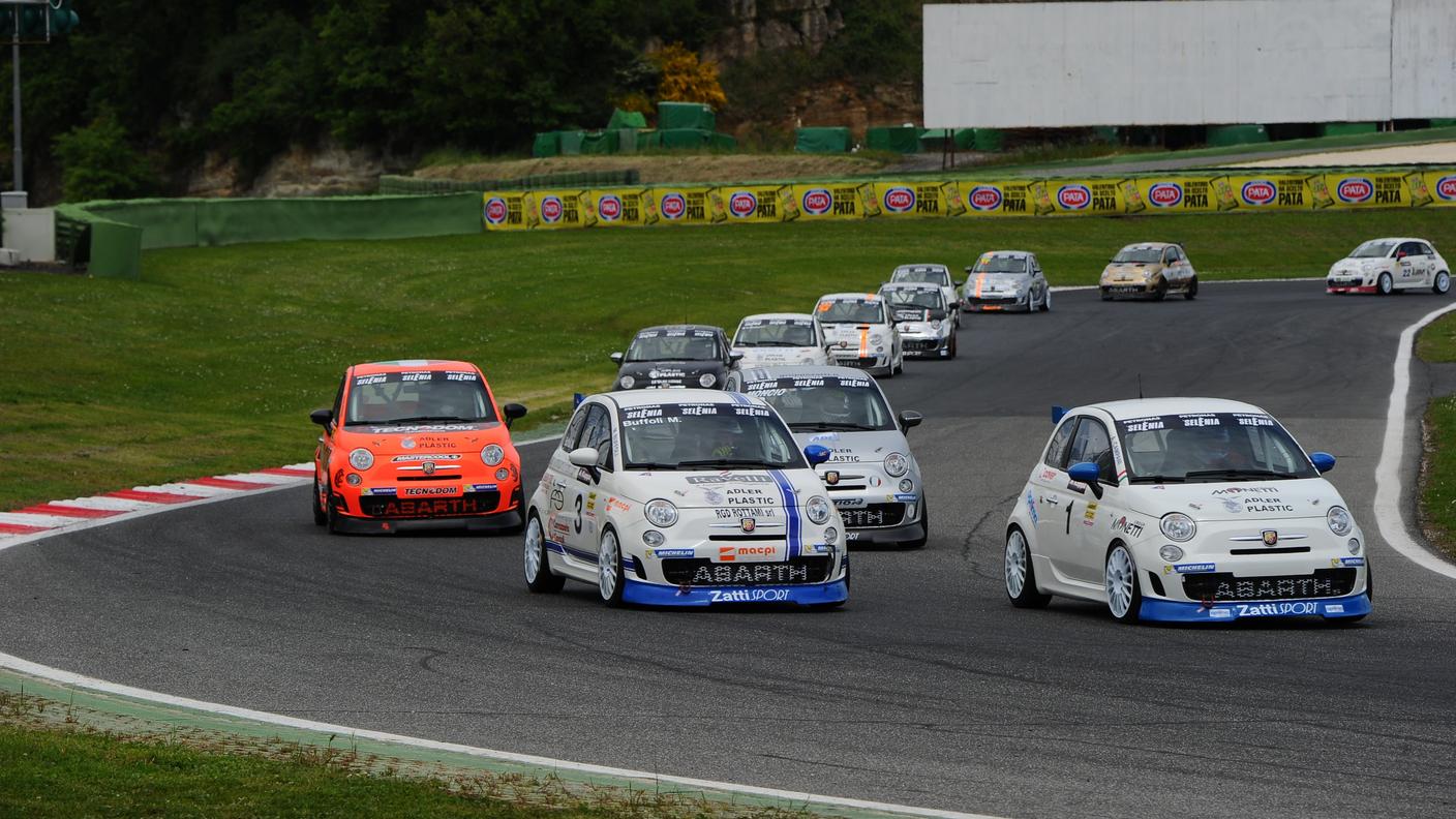 L'Abarth numero 1 di Alex Campani, favorito per il titolo 2014 Abarth.jpg