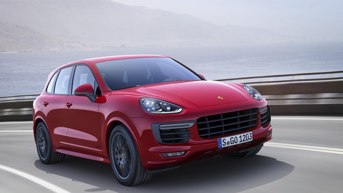 La Cayenne GTS è il modello dal carattere più sportivo del SUV Porsche.jpg
