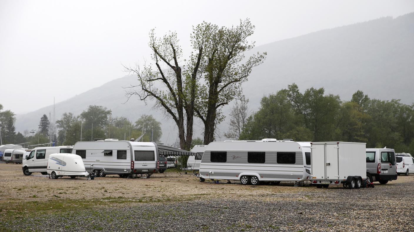 Un accampamento a Nidau