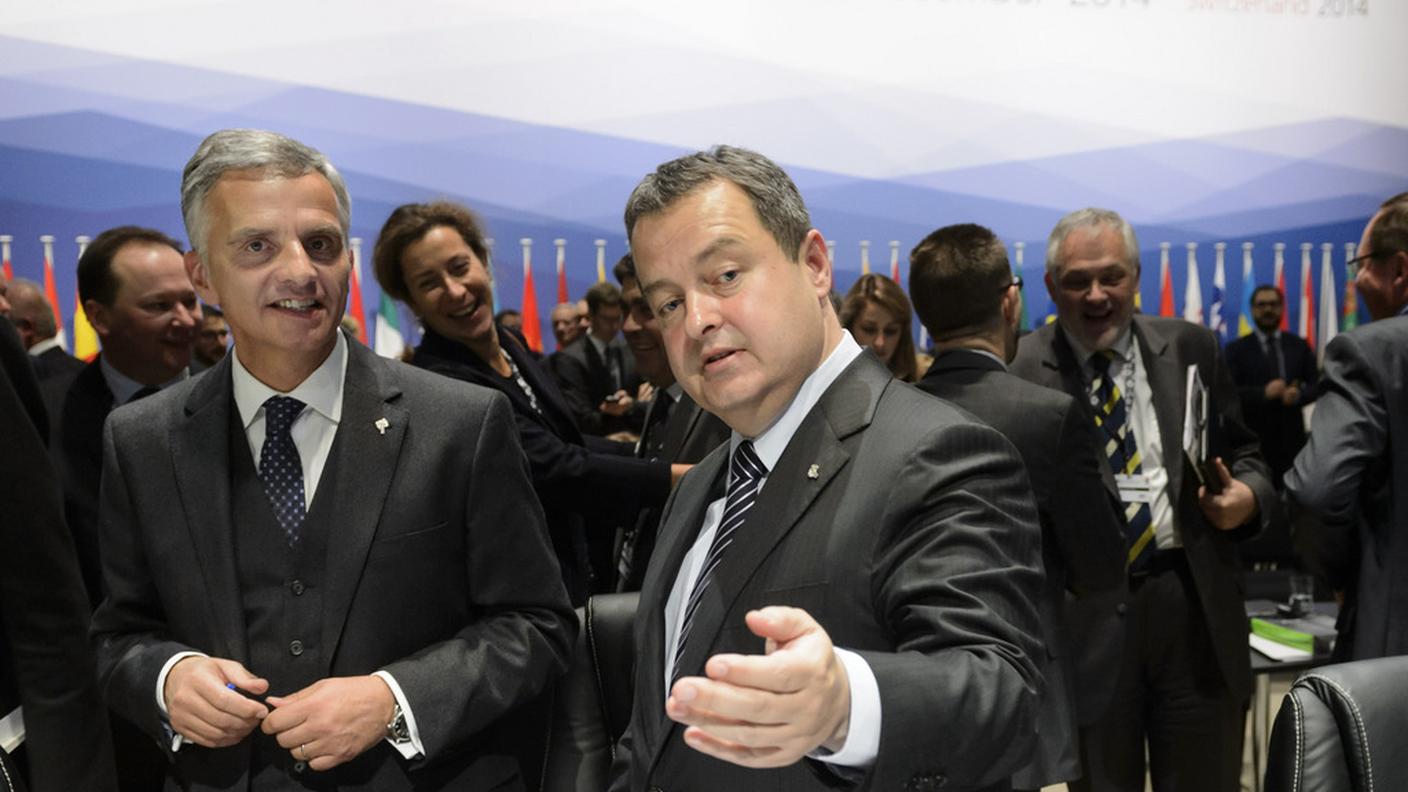 Passaggio di consegne: Didier Burkhalter e il serbo Ivica Dacic, presidente nel 2015