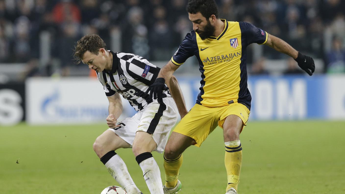 Lichtsteiner e i suoi hanno passato il turno