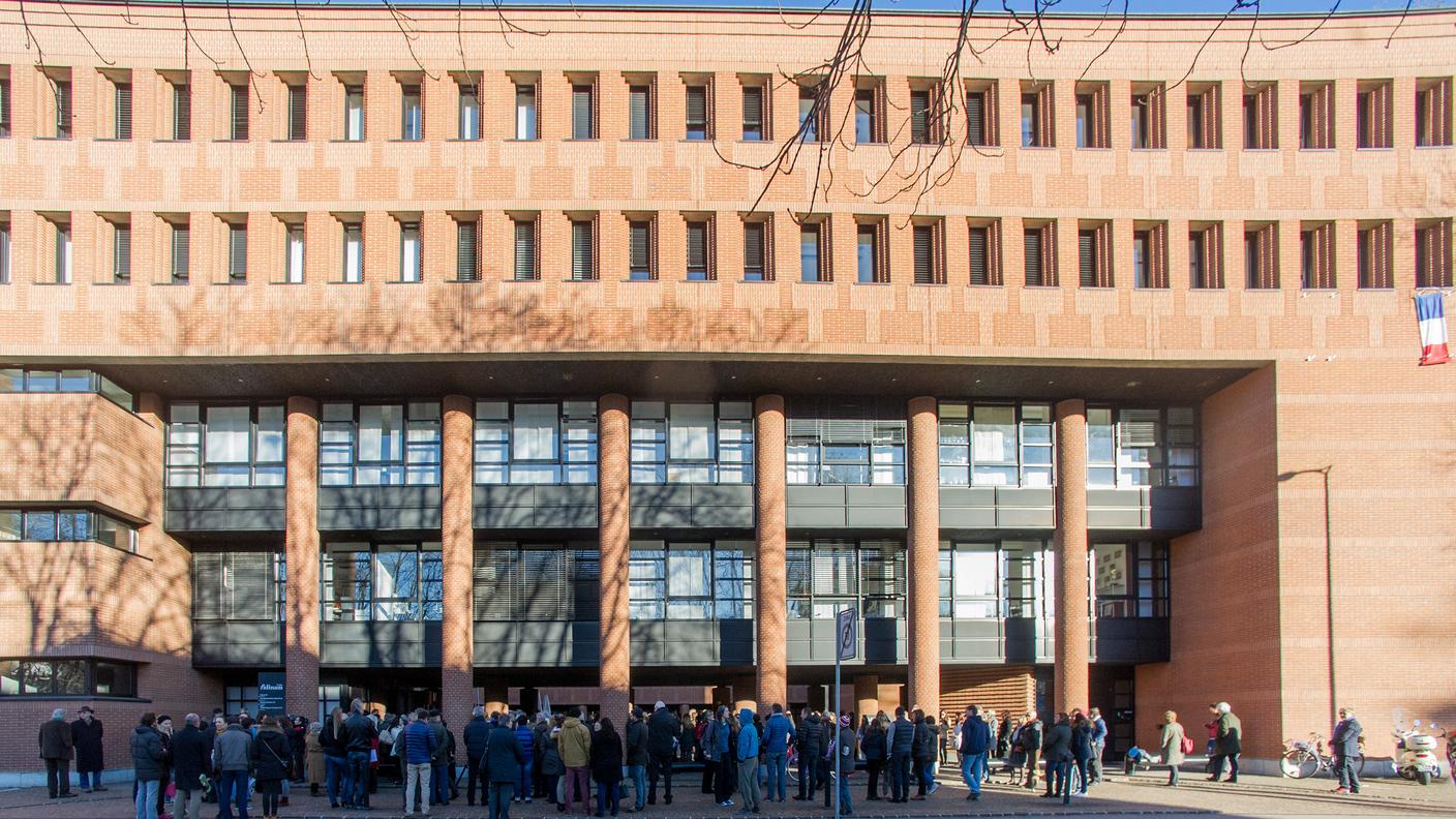 Numerosa la presenza di persone alla manifestazione silenziosa di Lugano ©Ti-Press.jpg