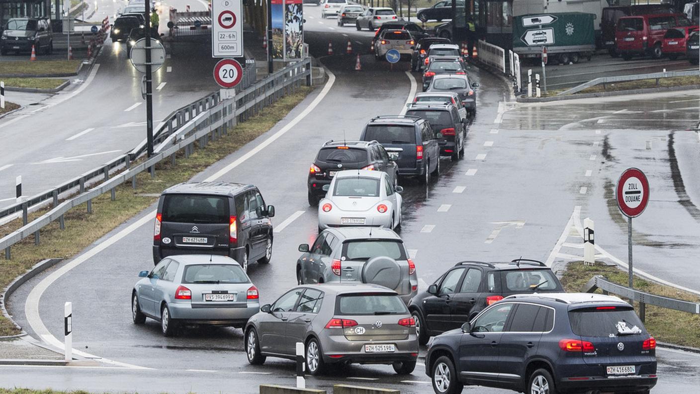 La coda al valico di Kreuzlingen