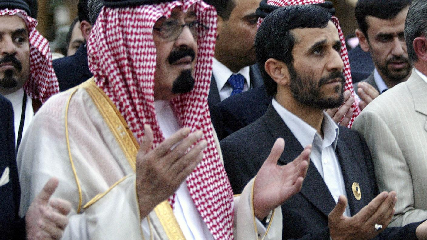 Con l'iraniano Mahmoud Ahmadinejad, nel 2005